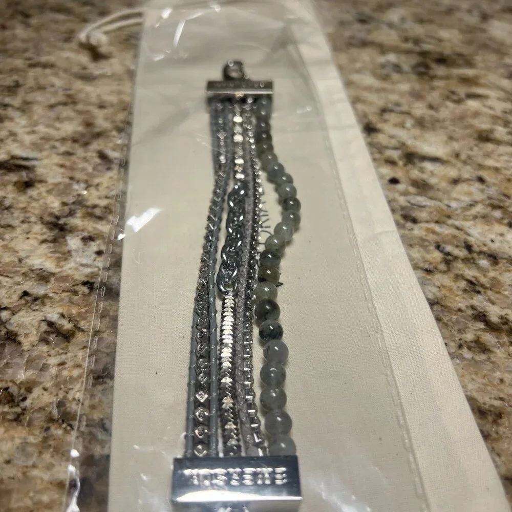 NEW: Three (3) Victoria Emerson bracelets - Picture 4 of 4